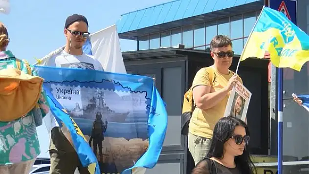 Beyoğlu'nda Ukraynalılardan siren sesleriyle canlandırma