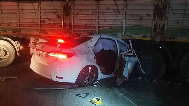 Balıkesir'de trafik kazası: 1 ölü, 1 yaralı
