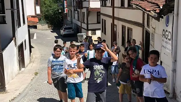 Genç gezginler unutulmaz bir deneyim yaşadı