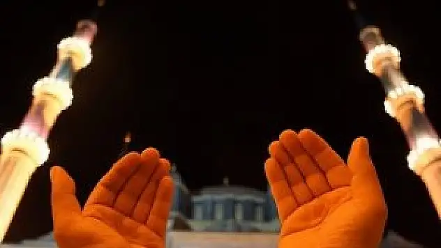 Kadir Gecesi pazartesi günü