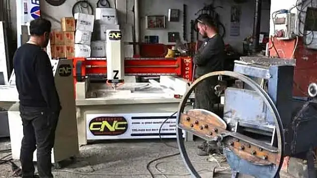 NEÜ'nün CNC operatörlüğü eğitimleri sanayide verilecek