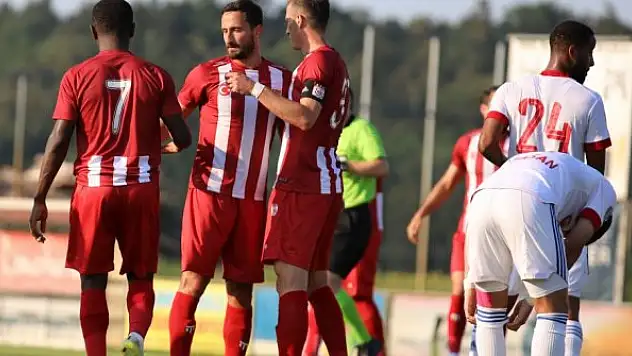 Sivasspor, hazırlık maçında Al Sharjah'ı yendi