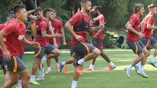 Galatasaray'ın kamp kadrosu açıklandı