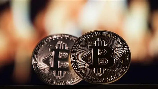 Bitcoin'de sert dalgalanma