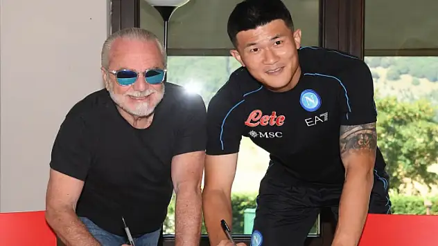 Kim Min Jae imzayı attı