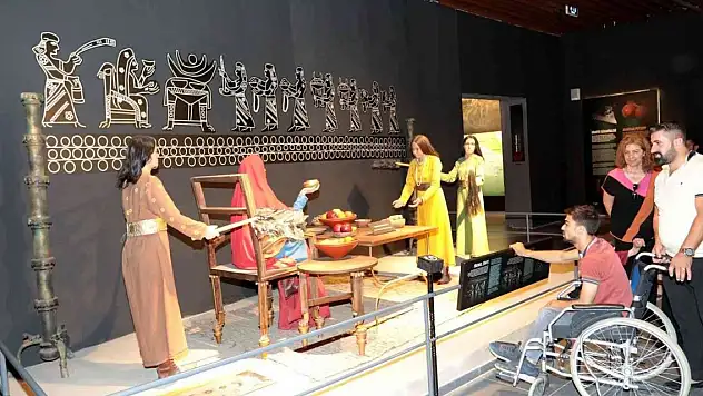 Özel gereksinimli çocuklar tarihe yolculuk yaptı