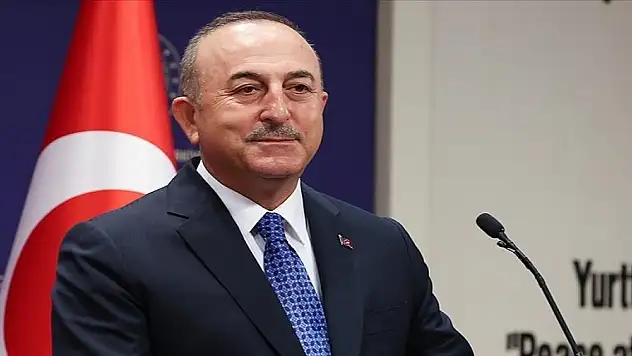 Bakan Çavuşoğlu, Suudi mevkidaşı Farhan ile görüştü