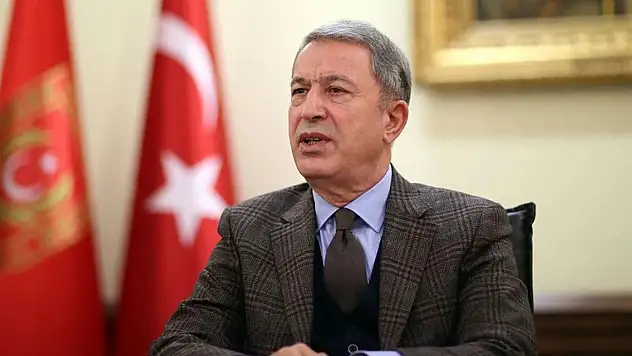 Bakan Akar, NATO Avrupa Müttefik Yüksek Komutanı Cavoli'yi kabul etti