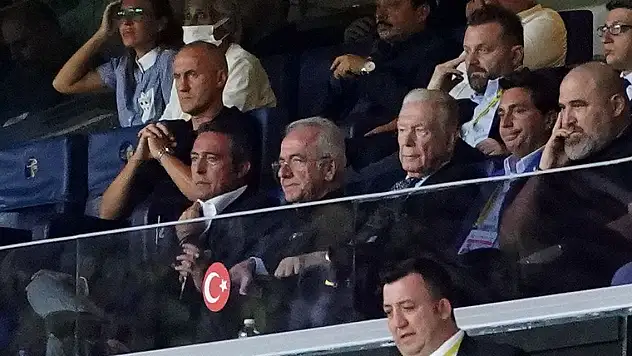 Fenerbahçe taraftarının 'Vladimir Putin' tezahüratı dünya basınında
