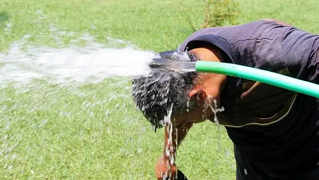 Aşırı sıcaklara karşı sağlık kuruluşlarında önlemler artırıldı