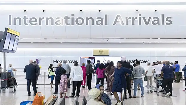 İngiltere kaos büyüyor... Ağustosta daha kötü olacak