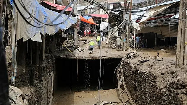 Tahran'ın çevre köylerindeki sel felaketinde ölü sayısı 18'e yükseldi