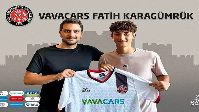 Fatih Karagümrük'e Fenerbahçe'den sağ bek