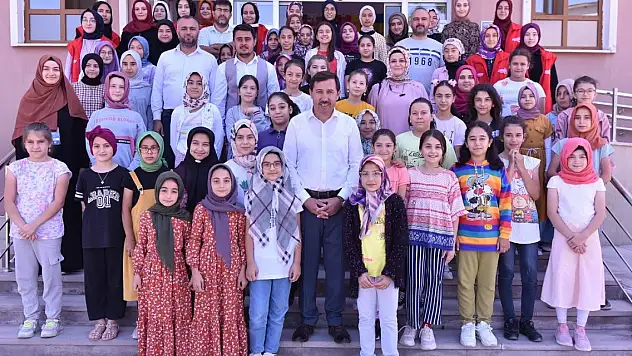 Karatay Gençlik Meclisi Yaz Okulu eğitimleri sürüyor