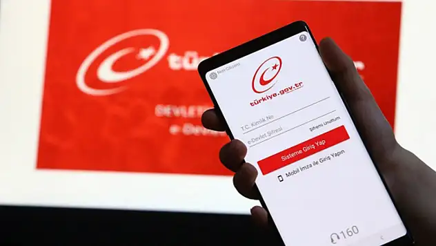 e-Devlet'te abonelik sözleşme sürecini işleten ilk telekom operatörü Türksat Kablo oldu