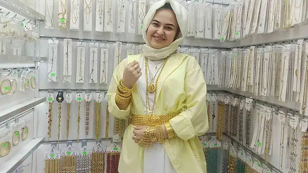 Gerçeği 350 bin, imitasyonu 350 lira