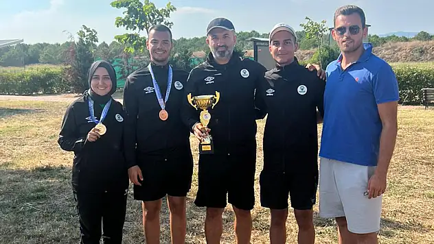 Karatay belediyespor hedefi 12'den vurdu