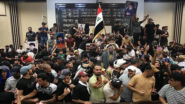 Irak'taki Şii lider Sadr'dan çağrı