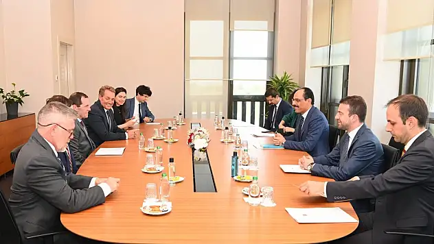 Sözcü Kalın, ABD Temsilciler Meclisi Üyesi Crow ile görüştü