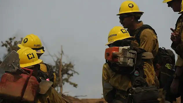 California'daki yangında 2 kişinin daha cesedine ulaşıldı