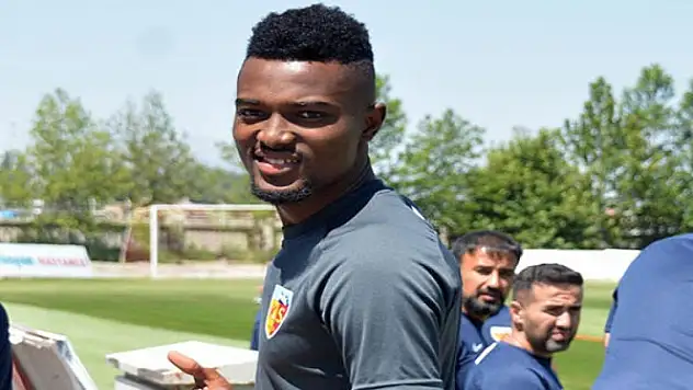 Kayserispor'un Ganalı futbolcusu Mensah: Beşiktaş'a gol atarsam...