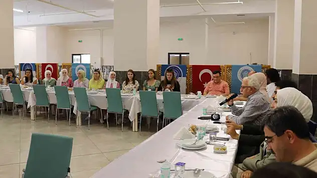 NEÜ, Bosna Hersekli öğrencileri 'Yaz Okulu' projesiyle ağırlıyor