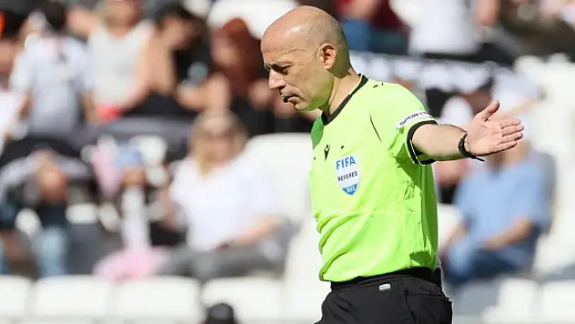 Cüneyt Çakır hakemliği bıraktı