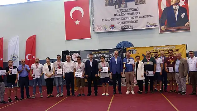 AK Parti'li Kurtulmuş: Geleceğin güçlü ve büyük Türkiye'sini hep beraber inşa edeceğiz