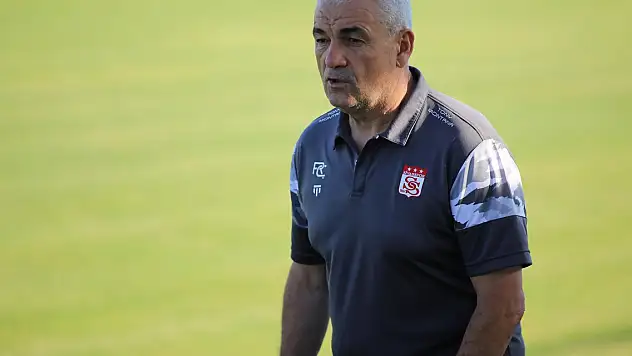 Rıza Çalımbay'dan taraftara 'destek' çağrısı