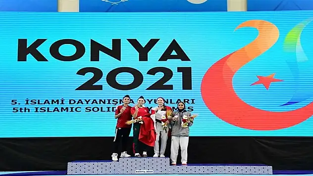 Kadınlar Tekvando 57 kiloda şampiyon Faslı Laarj