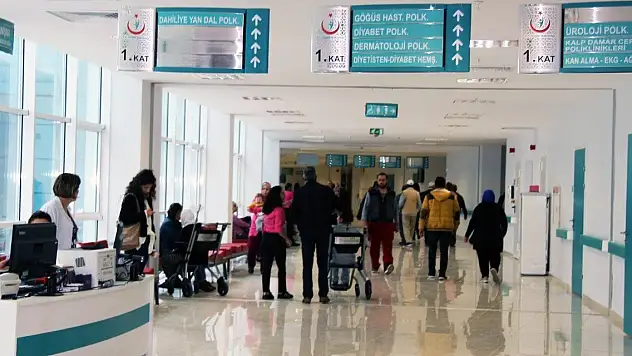 Yoğun bakım servisinde covid tartışması