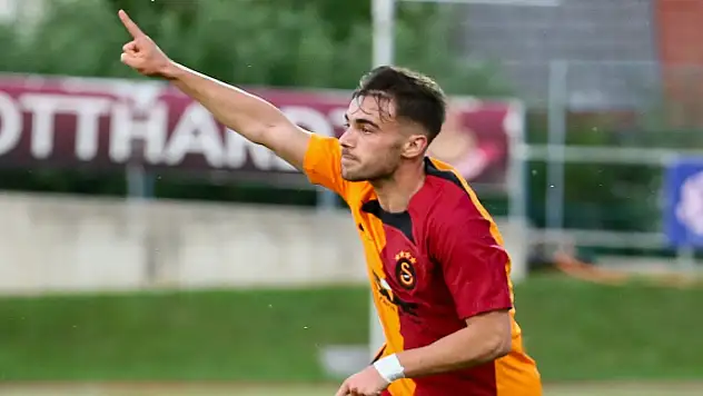 Galatasaray'da Yunus Akgün'e 13 kat zamlı yeni sözleşme