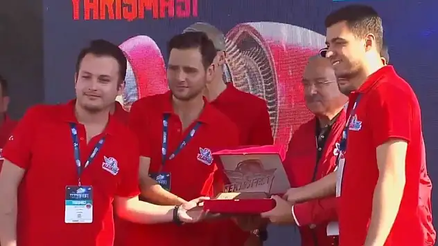 TEKNOFEST'te ödüller gelmeye devam ediyor