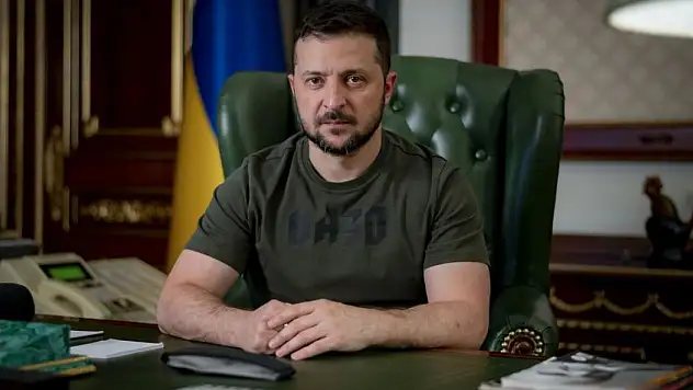 Zelenski: Marhanets'e düzenlenen saldırıda 13 kişi hayatını kaybetti