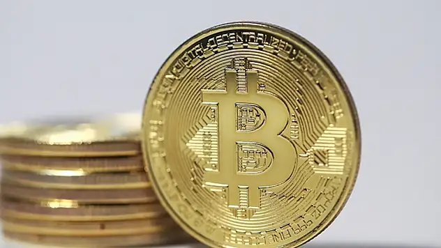 Bitcoin 2 ayın en yüksek seviyesine çıktı