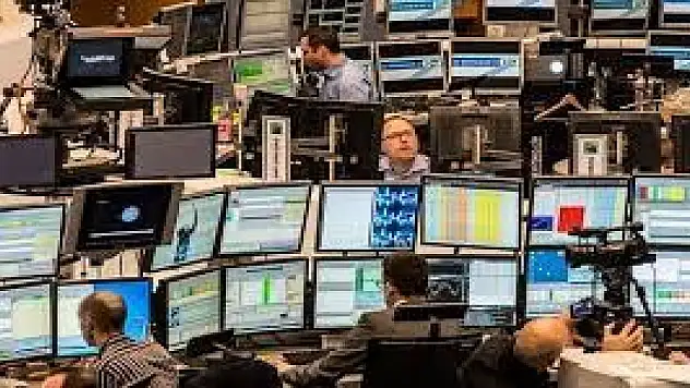 Küresel piyasalar karışık seyrediyor