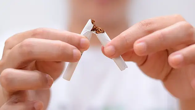 Sigara içmek kolorektal kanser riskini artırıyor !