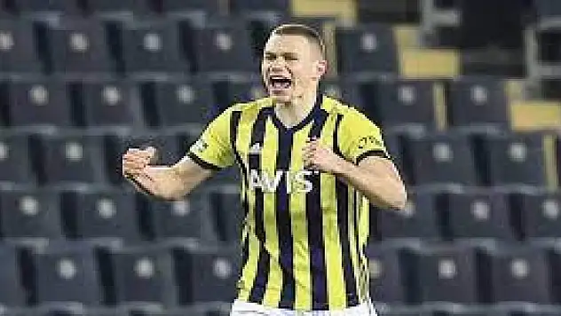 Fenerbahçe'de Szalai pazarlığı