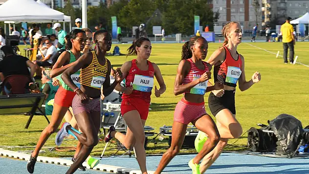Atletizmde Türk sporcular 1 altın, 2 gümüş ve 2 bronz madalya kazandı