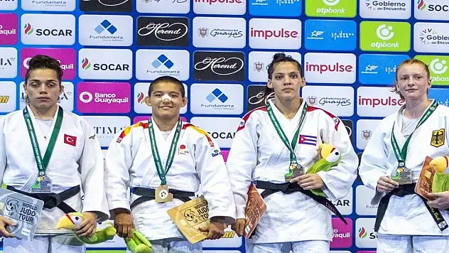 Fidan Ögel'den Gençler Dünya Judo Şampiyonası'nda büyük başarı
