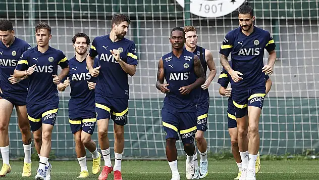 Fenerbahçe, Kasımpaşa mesaisine devam etti