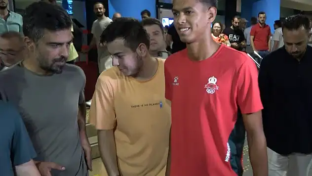 Lahtimi, Trabzonspor için kente geldi