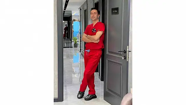 Daha genç görünmenin sırrı: Endoskopik yüz germe