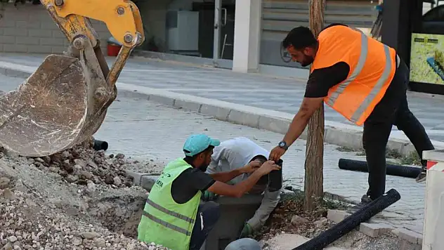 Asfalt öncesi zemin sağlamlaştırma çalışmaları yapıldı