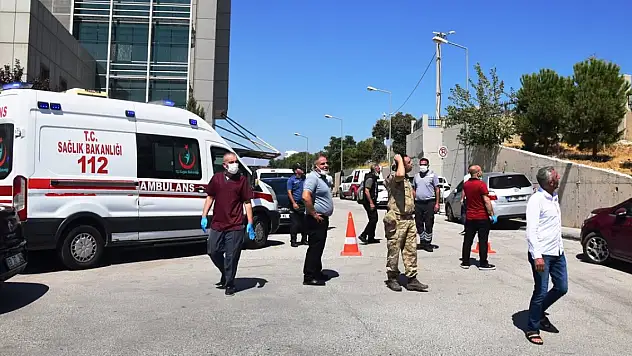 Şehit Topçu Uzman Çavuş Cirnooğlu'nun ailesine şehadet haberi verildi