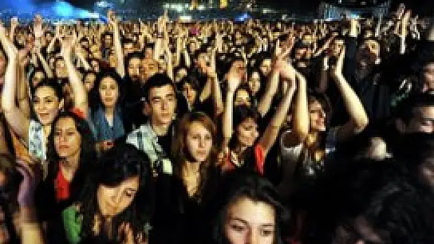 Türkiye nüfusunun yüzde 16,6'sı genç