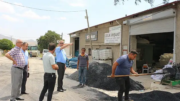 Konya'nın Yunak ilçesinde sıcak asfalt çalışmaları tamamlandı