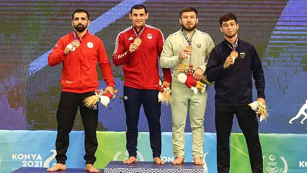 Judoda millilerden 4 altın, 2 bronz madalya