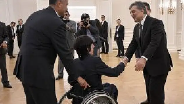 81 ilden gençleri kabul etti