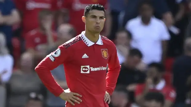 Ronaldo, ManU'dan ayrılacak iddiası